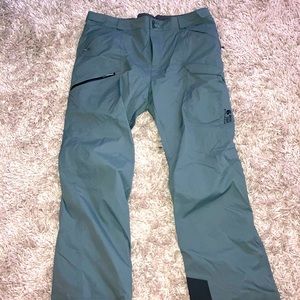 Mountain hardwear ski pant